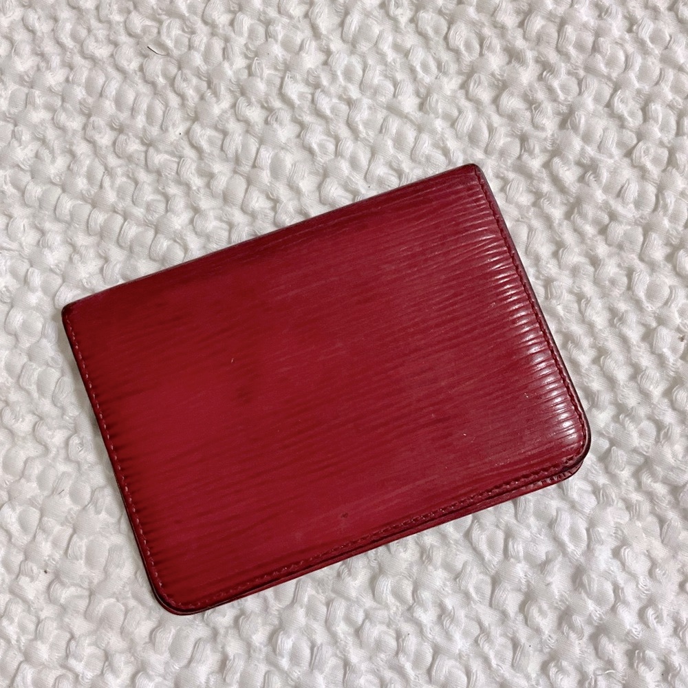 Louis Vuitton Epi Red Card Holder - Picture 2 of 8